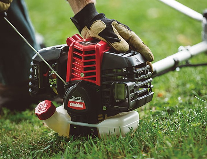 c302TSengine__block_text_image Billy Goat BC2600ICHC Outback® Brush cutter
